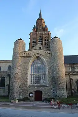 Façade du transept nord.