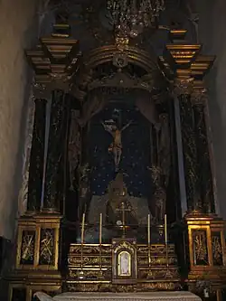 Le retable du Dévôt Christ.