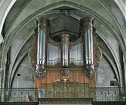 L'orgue de tribune.