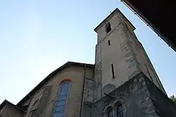 Vue du clocher de l'église Saint-Barthélémy de Montsapey.