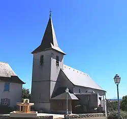 L'église de Poumarous.