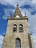 Le clocher de l'église paroissiale Saint-Gorgon.