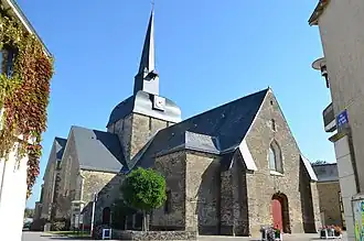 Vue d'ensemble depuis la rue d'entre les murs.