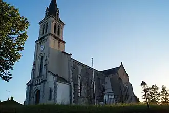 L'église Sainte-Melaine.