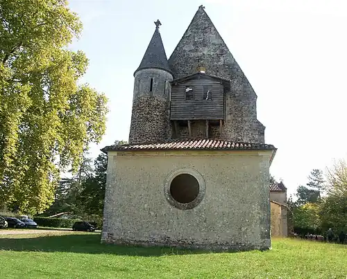 Saint-Pierre-ès-Liens côté ouest