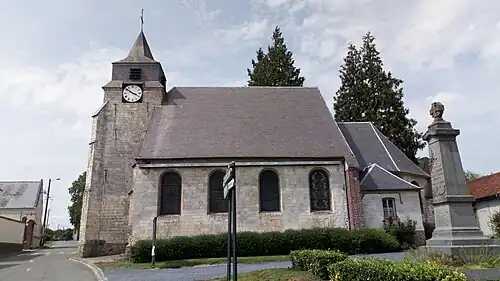 L'église Saint-Pierre.
