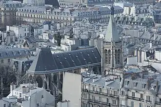 L'église vue de Notre-Dame.