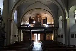 Tribune et orgue.