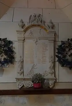 Monument aux morts dans l'église Saint-Georges de Gimbrède.