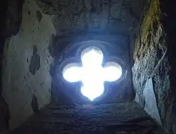 La fenêtre quadrilobée.