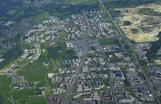 Vue aérienne de la rue de Laagna et du quartier de Laagna.