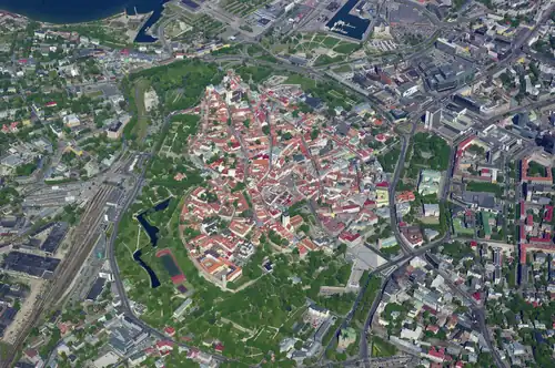 Vue plongeante sur la vieille ville..