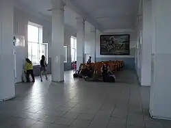 Intérieur du bâtiments voyageurs.