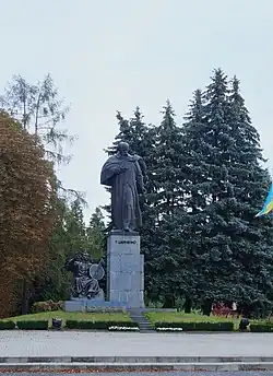 la statue de Taras Chevtchenko classée.