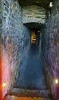 souterrain.