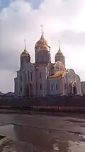 Vue de l'église orthodoxe de l'Intercession.