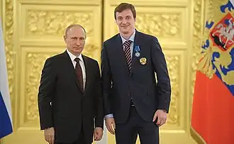 Description de l'image С нападающим сборной России по хоккею Сергеем Калининым.jpeg.