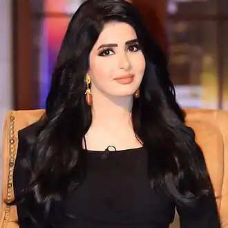 Description de l'image اثناء تقديمها برنامج بالكويتي.jpg.