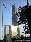 Érection du Guangzhou International Finance Center, Wilkinson Eyre (2005-2010). Chantier en 2008, proche Rivière des Perles. 438 m.