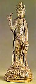 Bodhisattva Avalokiteshvara (293). Bronze doré. Baekje, début VIIe&nbsp;siècle