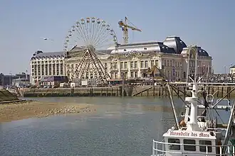Le casino.
