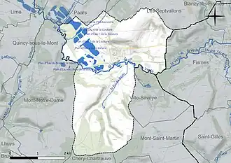Carte en couleur présentant le réseau hydrographique de la commune
