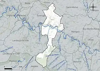 Carte en couleur présentant le réseau hydrographique de la commune
