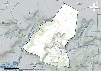 Carte en couleur présentant le réseau hydrographique de la commune