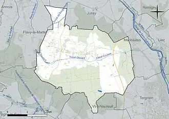 Carte en couleur présentant le réseau hydrographique de la commune