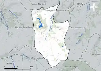 Carte en couleur présentant le réseau hydrographique de la commune