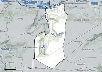 Carte en couleur présentant le réseau hydrographique de la commune