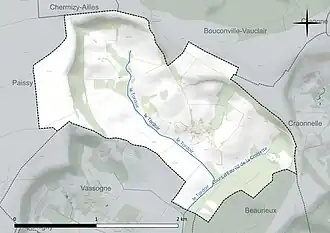 Carte en couleur présentant le réseau hydrographique de la commune