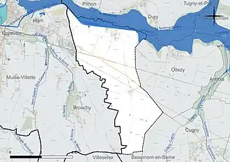 Carte en couleur présentant le réseau hydrographique de la commune