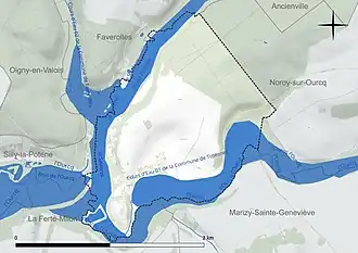Carte en couleur présentant le réseau hydrographique de la commune