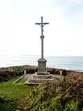 Le calvaire commémoratif de Trezmalaouen à la pointe de Beg ar Garreg (en Plonévez-Porzay) 1.