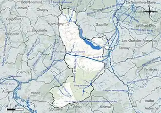 Carte en couleur présentant le réseau hydrographique de la commune