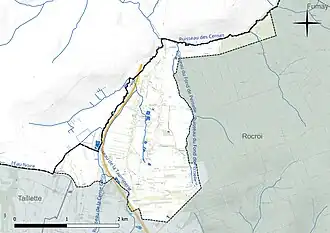 Carte en couleur présentant le réseau hydrographique de la commune