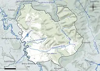 Carte en couleur présentant le réseau hydrographique de la commune