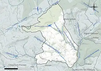 Carte en couleur présentant le réseau hydrographique de la commune