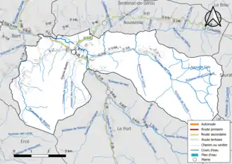 Carte en couleur présentant le réseau hydrographique de la commune