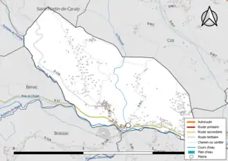 Carte en couleur présentant le réseau hydrographique de la commune