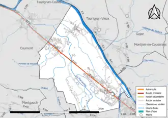 Carte en couleur présentant le réseau hydrographique de la commune