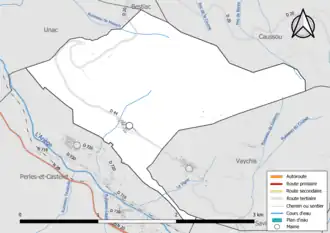 Carte en couleur présentant le réseau hydrographique de la commune