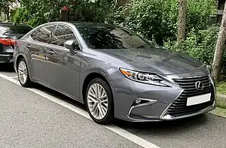 Lexus ES