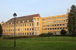 Description de cette image, également commentée ci-après