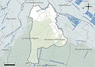 Carte en couleur présentant le réseau hydrographique de la commune