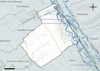 Carte en couleur présentant le réseau hydrographique de la commune