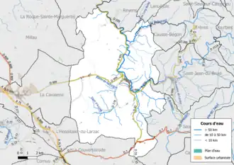 Carte en couleur présentant le réseau hydrographique de la commune