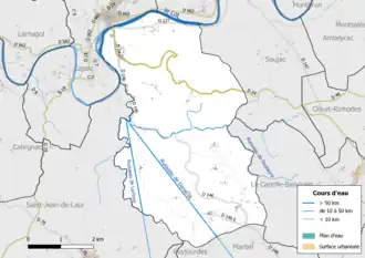 Carte en couleur présentant le réseau hydrographique de la commune
