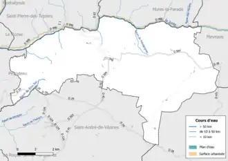 Carte en couleur présentant le réseau hydrographique de la commune